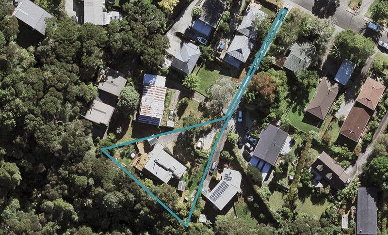 30 Morriggia Place, Bayview, Auckland - Carousel 1
