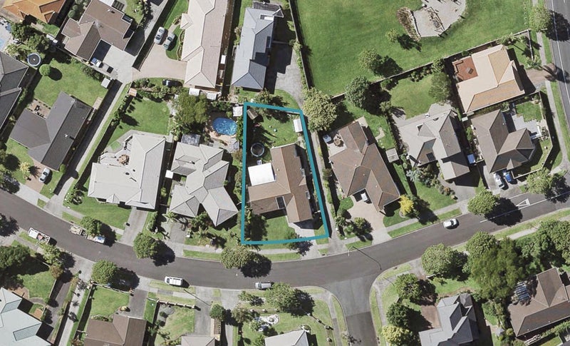 9 Ben Nevis Place, Northpark, Auckland - Carousel 1
