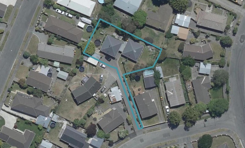 1/8A Sophora Place, Parklands, Christchurch - Carousel 1