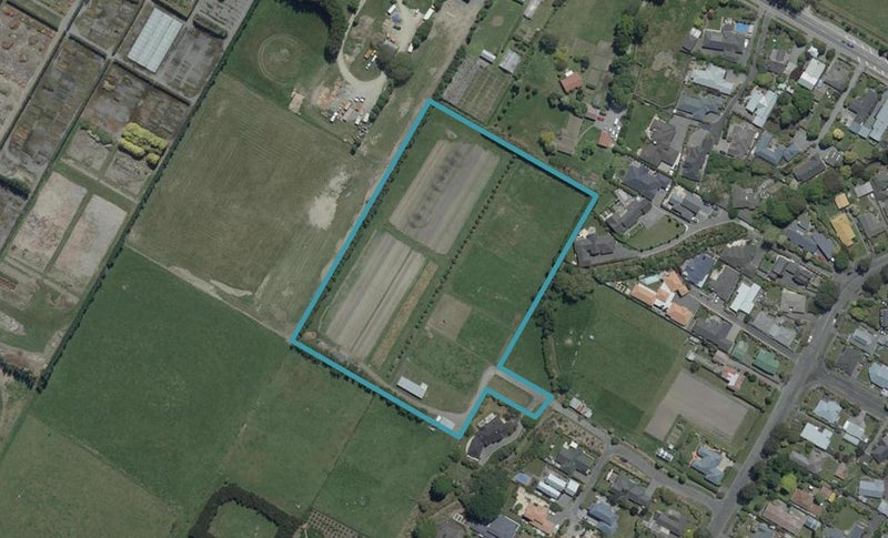 15 Chilvers Way, Harewood, Christchurch - Carousel 1