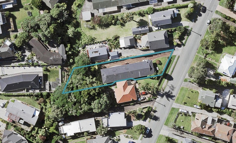 48 Sale Street, Cockle Bay, Auckland - Carousel 1