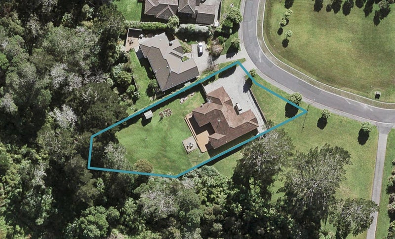 38 Shelter Drive, Greenhithe, Auckland - Carousel 1
