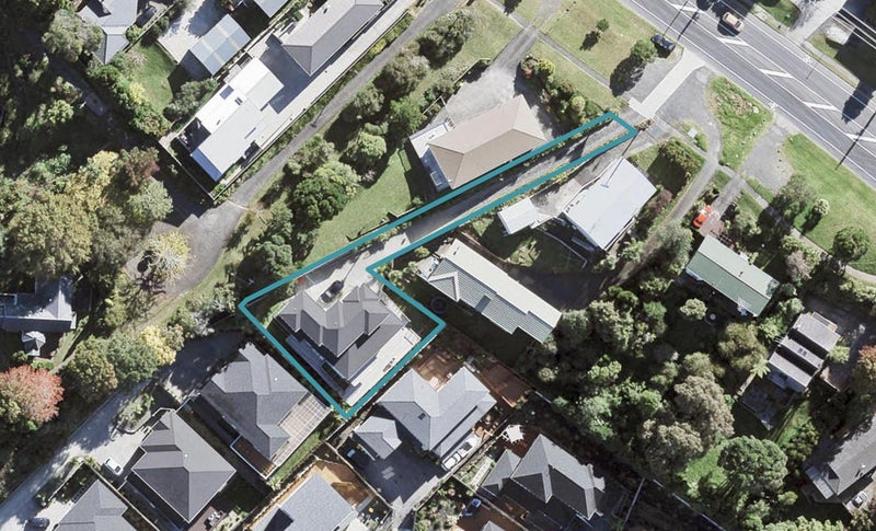 1004A East Coast Road, Northcross, Auckland - Carousel 1
