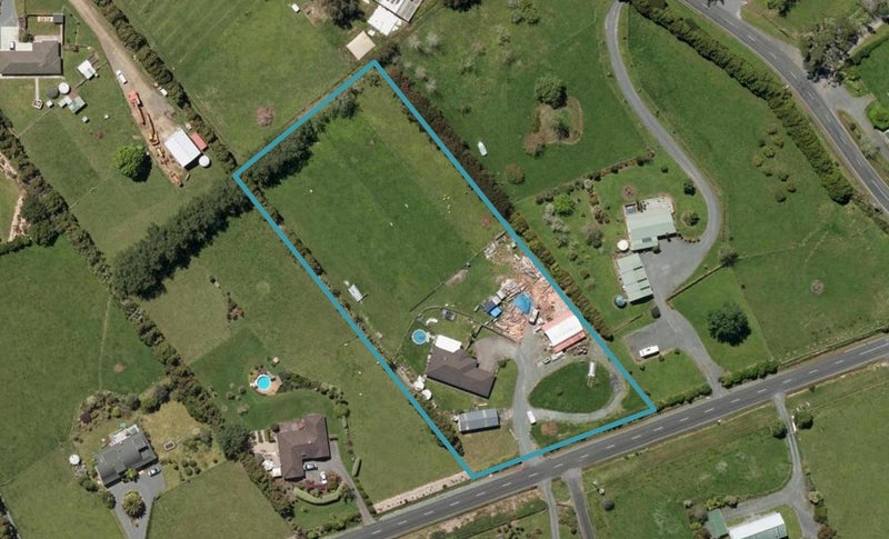631 Crane Road, Kamo - Carousel 1