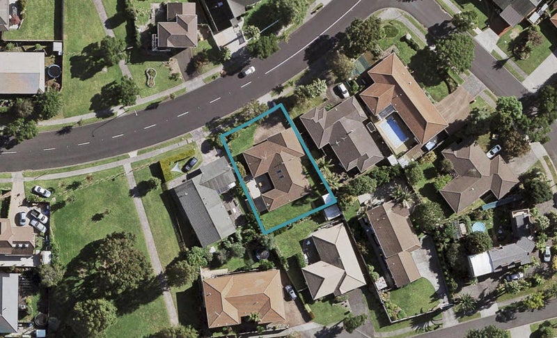 163 Walter Strevens Drive, Conifer Grove, Takanini - Carousel 1