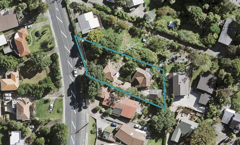1/262 Titirangi Road, Titirangi, Auckland - Carousel 1