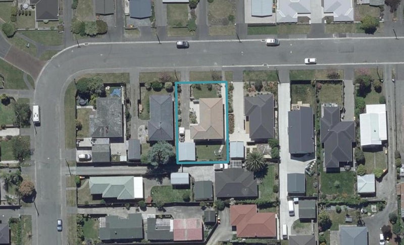 10 Sylvia Street, Parklands, Christchurch - Carousel 1