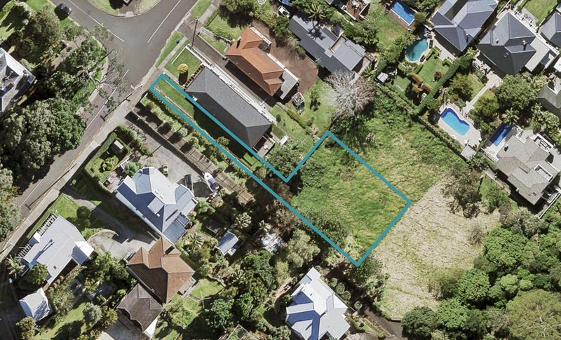 22 Summit Drive, Mount Albert, Auckland - Carousel 1