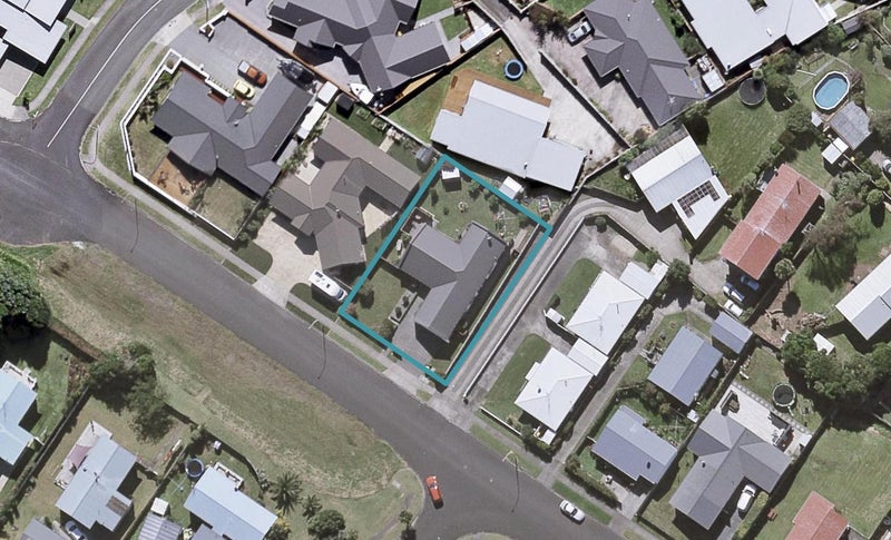 26 Ellesmere Avenue, Bell Block, New Plymouth - Carousel 1