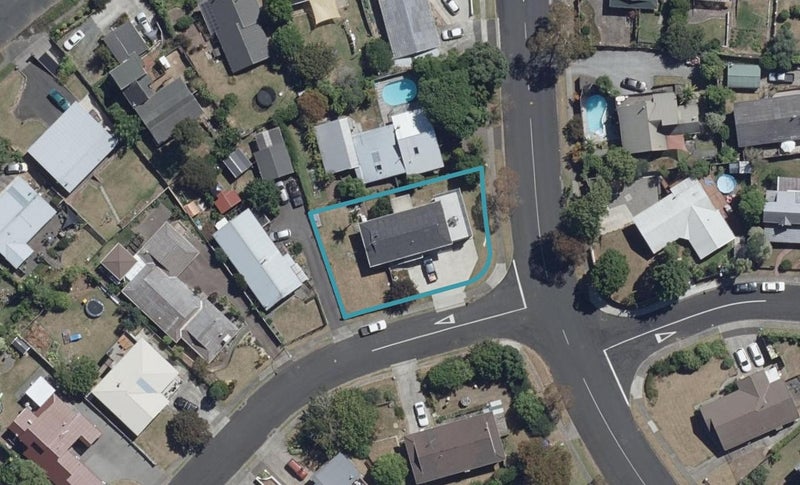 2 Vincent Place, Dinsdale, Hamilton - Carousel 1
