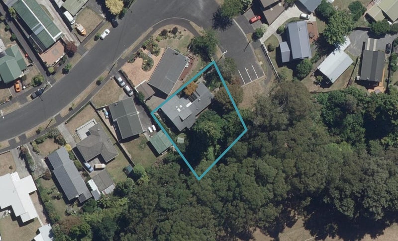 4 Malabar Street, Fitzroy, Hamilton - Carousel 1