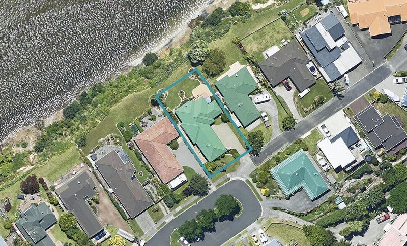 115 College Place, Poike, Tauranga - Carousel 1