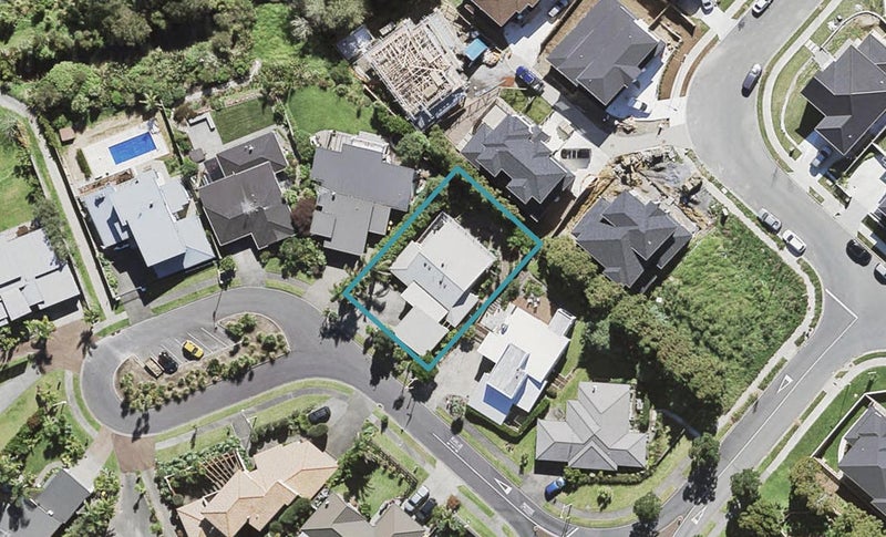 21 Pitoitoi Avenue, Greenhithe, Auckland - Carousel 1