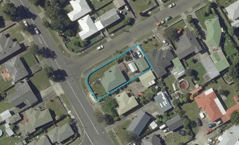 2 Somerset Crescent, Highbury, Palmerston North - Carousel 1