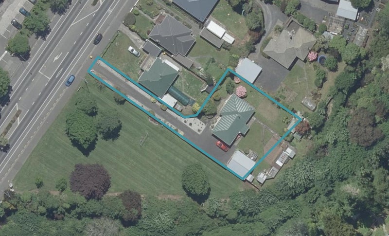 427 Kaikorai Valley Road, Bradford, Dunedin - Carousel 1