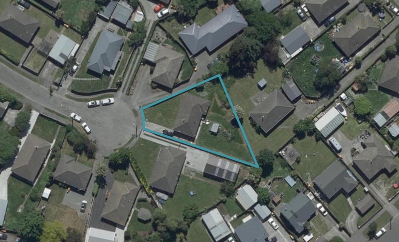 9 Nyton Place, Bryndwr, Christchurch - Carousel 1