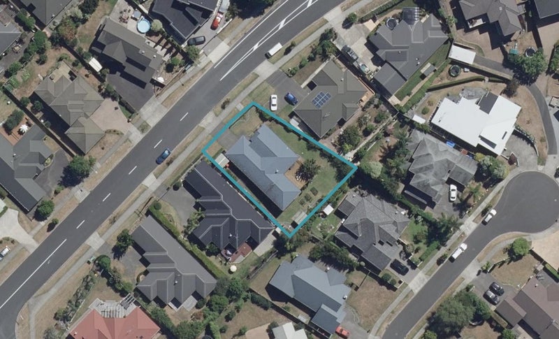 96 Rototuna Road, Rototuna, Hamilton - Carousel 1