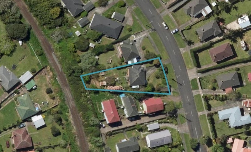 65 Keyte Street, Otangarei, Whangarei - Carousel 1