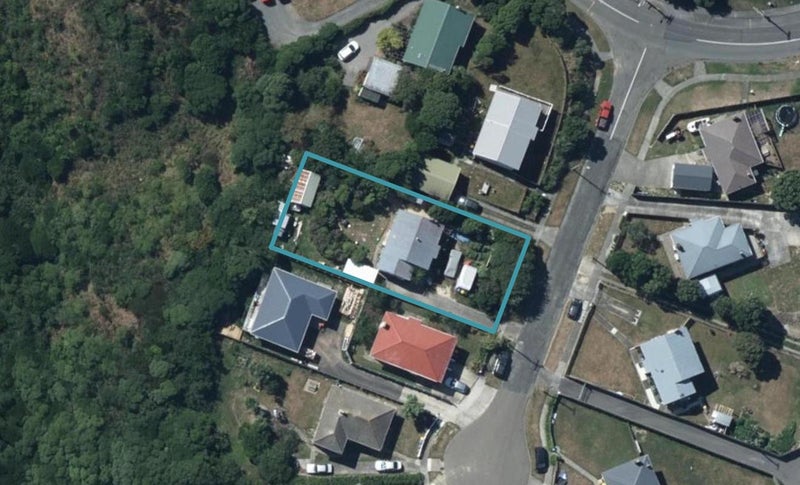 4 Rakihau Place, Titahi Bay, Porirua - Carousel 1