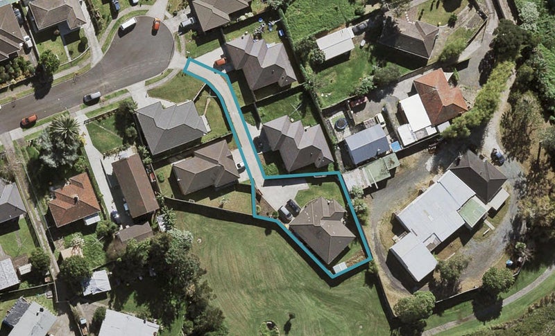 31 Lachlan Place, Favona, Auckland - Carousel 1