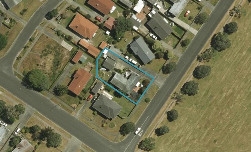 1 Te One Street, Ruakaka - Carousel 1