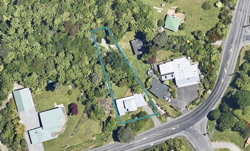 96 Spencer Road, Lake Tarawera, Rotorua - Carousel 1
