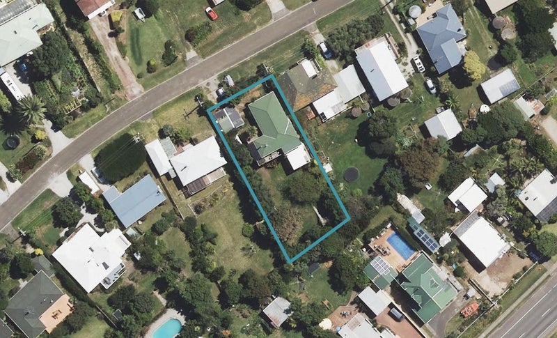 49 Douglas Street, Okitu, Gisborne - Carousel 1