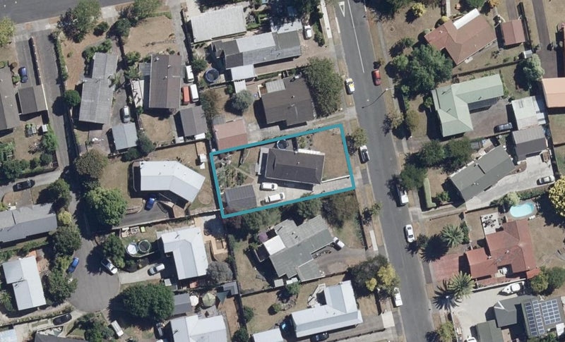 6 Highland Drive, Pukete, Hamilton - Carousel 1