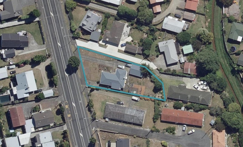 65 Tuhikaramea Road, Dinsdale, Hamilton - Carousel 1
