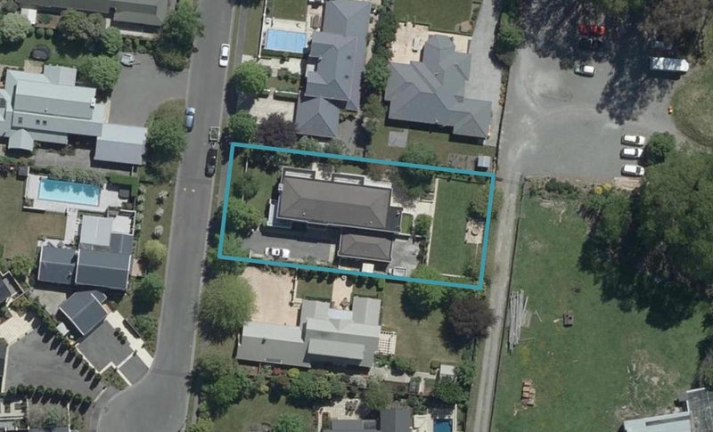 3 Springvale Gardens, Harewood, Christchurch - Carousel 1