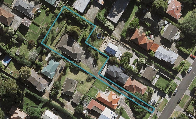 124 Paihia Road, One Tree Hill, Auckland - Carousel 1