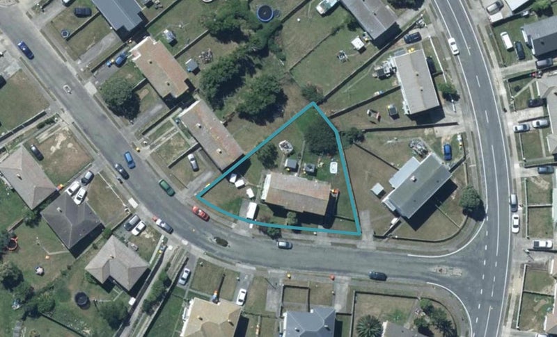 45 Kaituna Street, Waitangirua, Porirua - Carousel 1