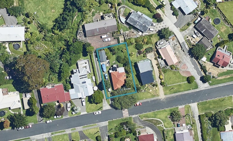 57 Sutherland Road, Brookfield, Tauranga - Carousel 1