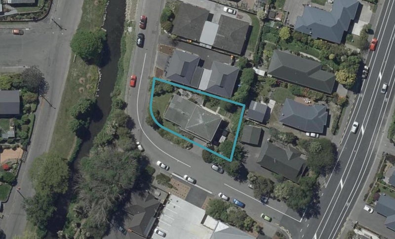 4 Palatine Terrace, Huntsbury, Christchurch - Carousel 1