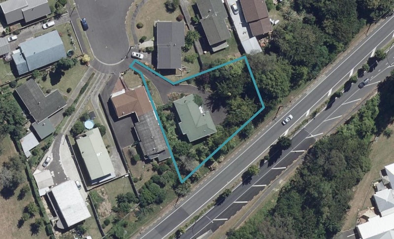 2 Regent Street, Silverdale, Hamilton - Carousel 1