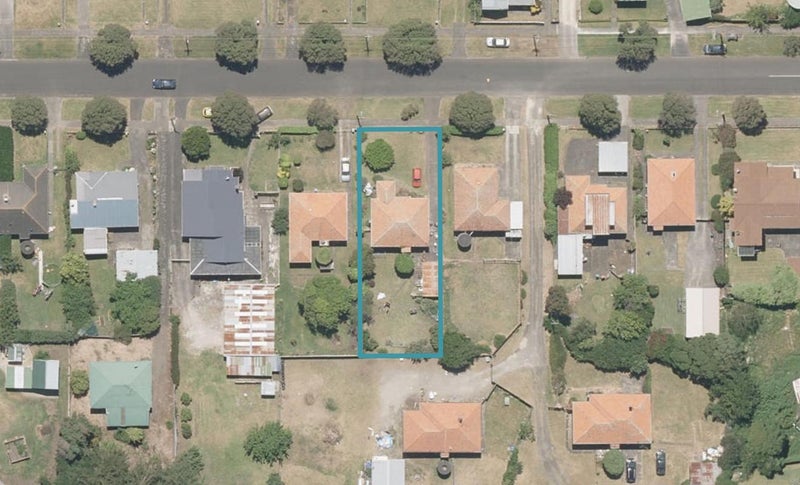35 Swiss Avenue, Gonville, Whanganui - Carousel 1