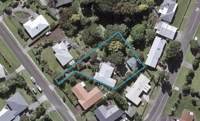 49 Mcfarlane Street, Oakura, Oakura - Carousel 1