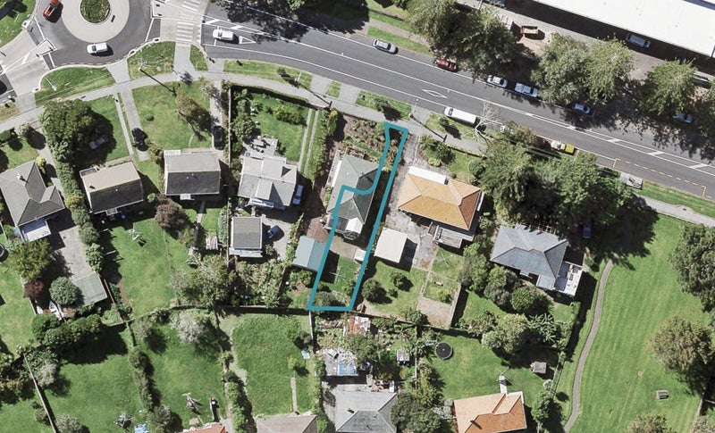 195C West Tamaki Road, Glen Innes, Auckland - Carousel 1