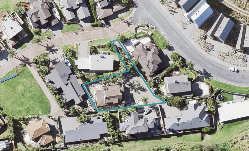 10 Tui Brae, Beachlands, Auckland - Carousel 1