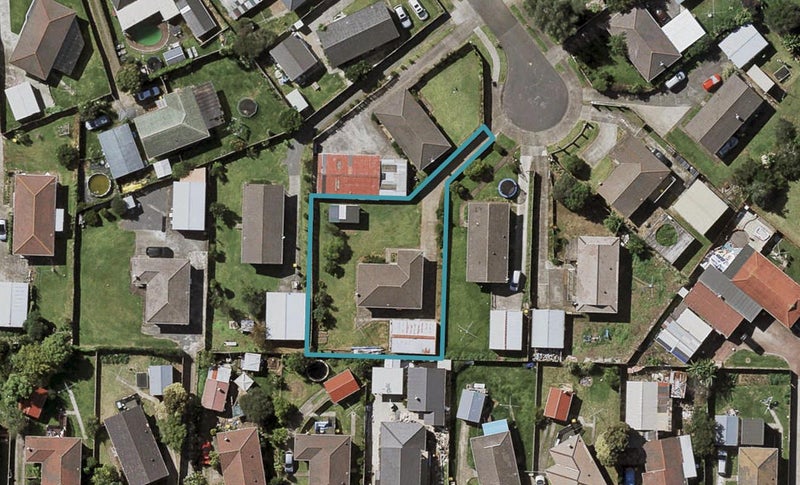 11 Tosca Place, Otara, Auckland - Carousel 1