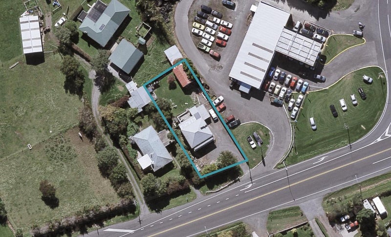 1349 Devon Road, Brixton, Waitara - Carousel 1