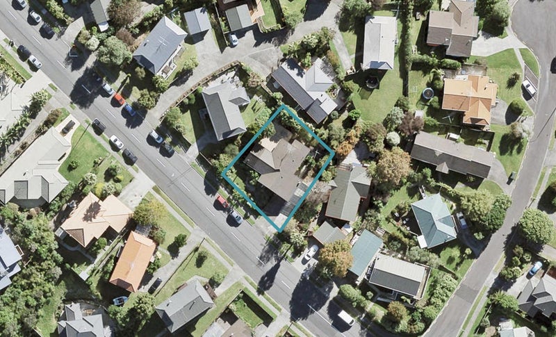 13 Ian Sage Avenue, Torbay, Auckland - Carousel 1