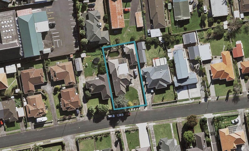 14 Glen Avenue, Papatoetoe, Auckland - Carousel 1