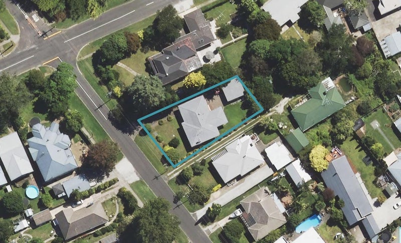 25 Russell Street, Whataupoko, Gisborne - Carousel 1