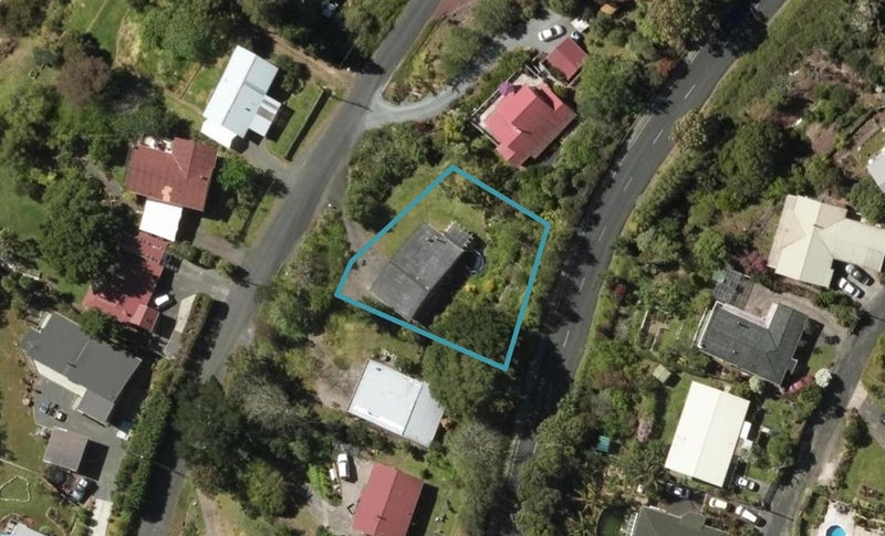 9 Waimahanga Road, Onerahi, Whangarei - Carousel 1