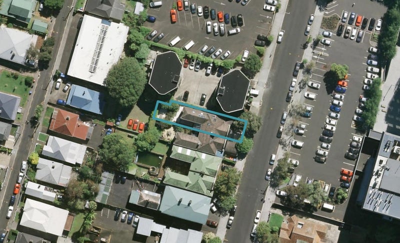 18 Park Avenue, Grafton, Auckland - Carousel 1