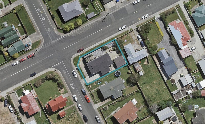 38 Humber Street, Clifton, Invercargill - Carousel 1