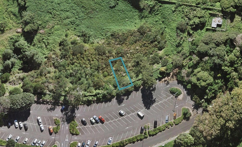 22 Pump House Lane, Three Kings, Auckland - Carousel 1