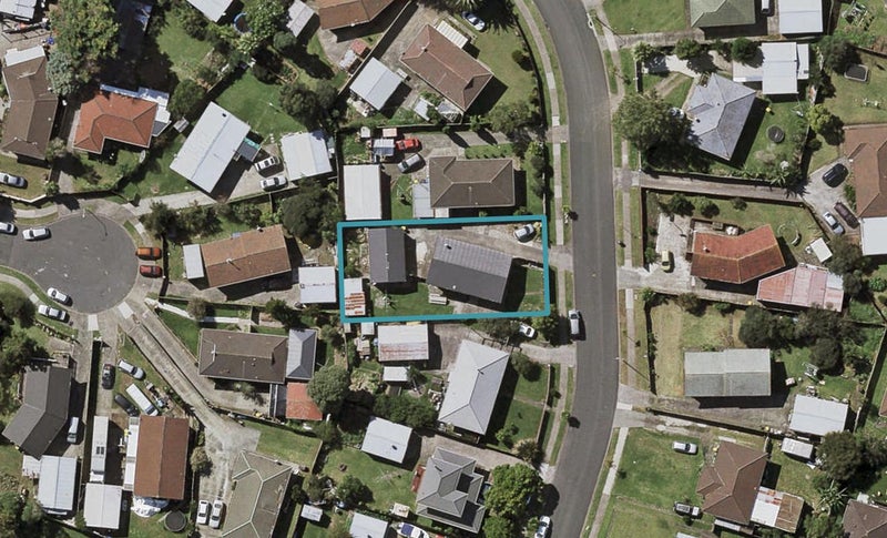 23 Zelda Avenue, Clover Park, Auckland - Carousel 1