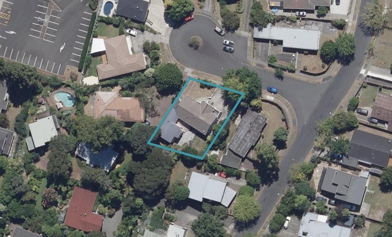 3 Dorothy Place, Hillcrest, Hamilton - Carousel 1